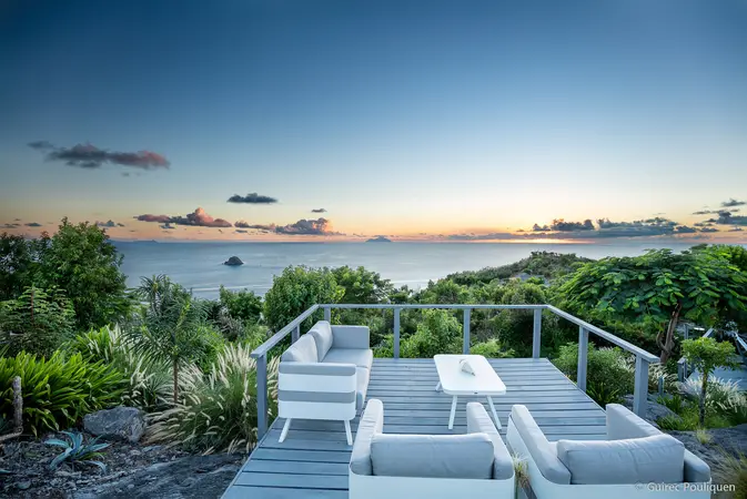 OUTSIDE TERRACE