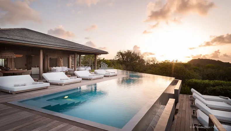 WHERE TO STAY DURING ST BARTHS BUCKET REGATTA