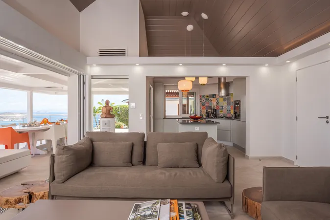 Mapou Interior