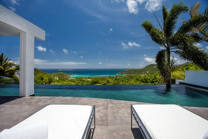 Villa Nirvana Exterior
