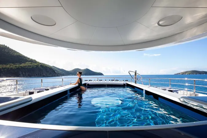 Excellence - Exterior