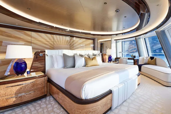 Excellence - Interior