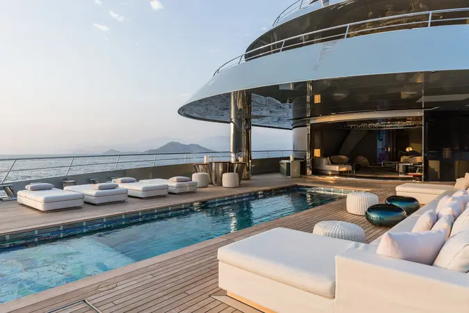 Show-stopping exterior spaces