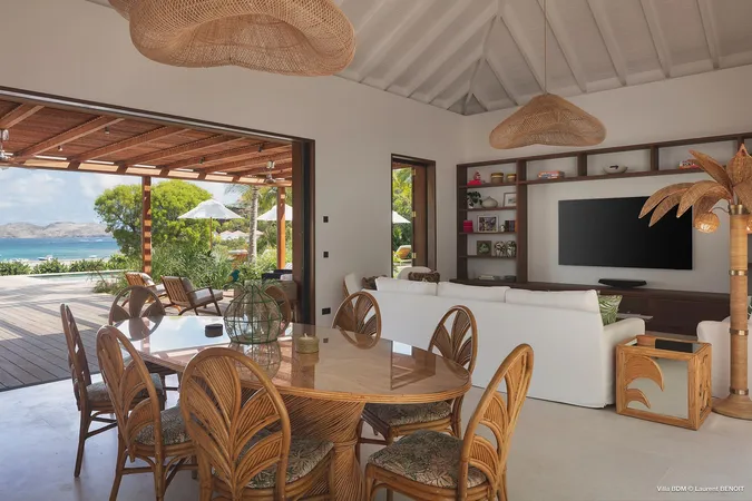 Bord de mer - Interior