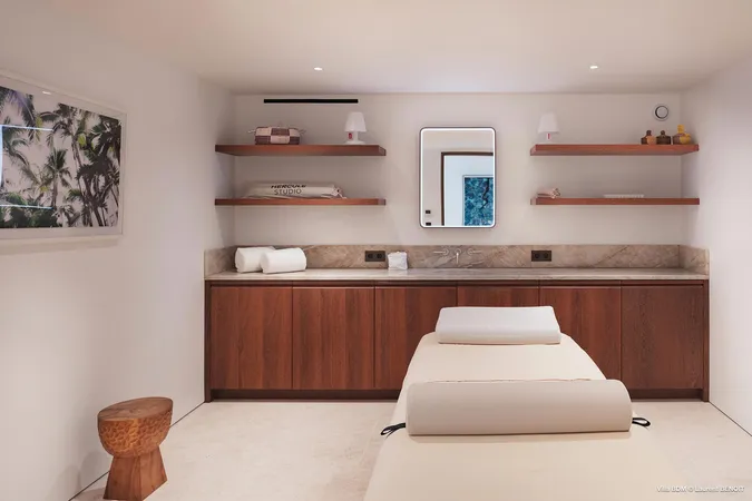 Bord de mer - Interior