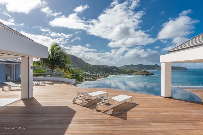 Experience Tropical Paradise at Villa Coco