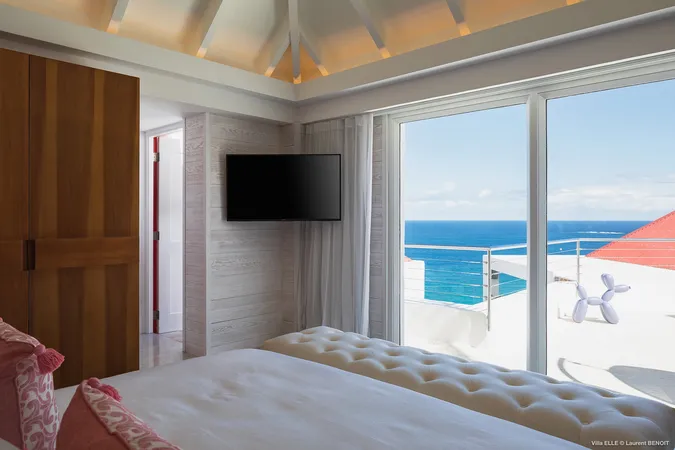 Elle - Bedrooms