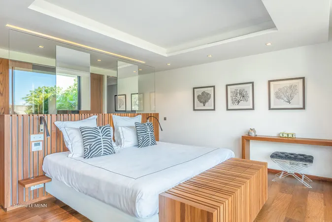 Golden Palm - Bedrooms