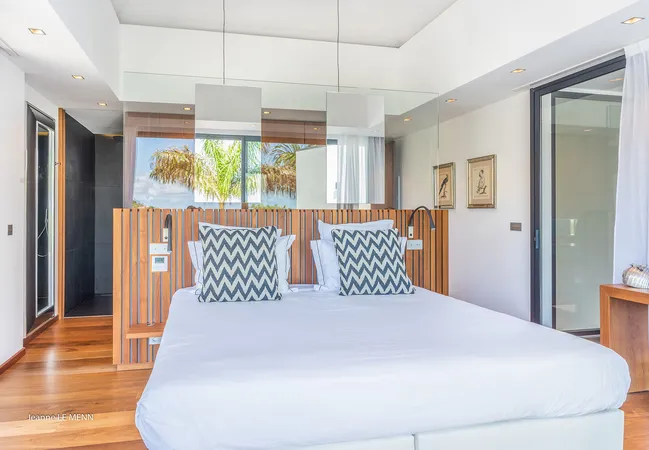 Golden Palm - Bedrooms