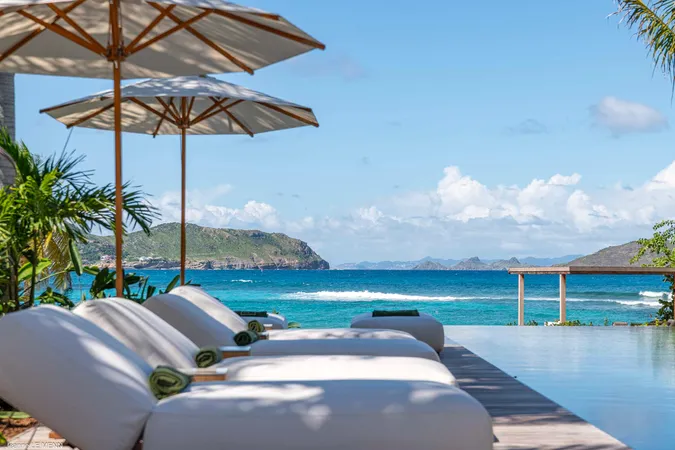 Palm Beach - Exterior