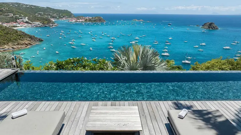 Amazing Infinity Pool and Al Fresco Dining on Teak Deck